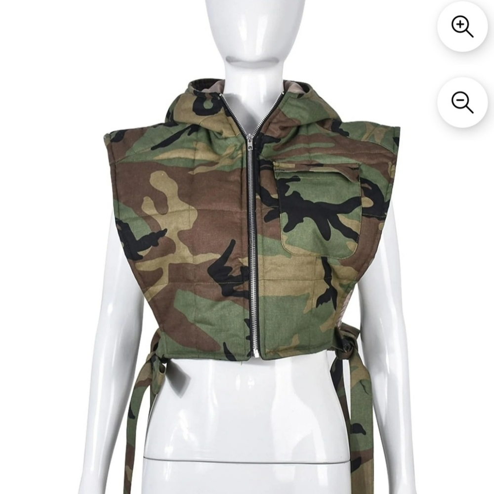Camouflage Hooded Vest for Women